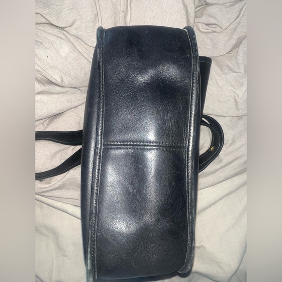 Vintage Coach Patricia’s legacy 9951 in black - Picture 9 of 12